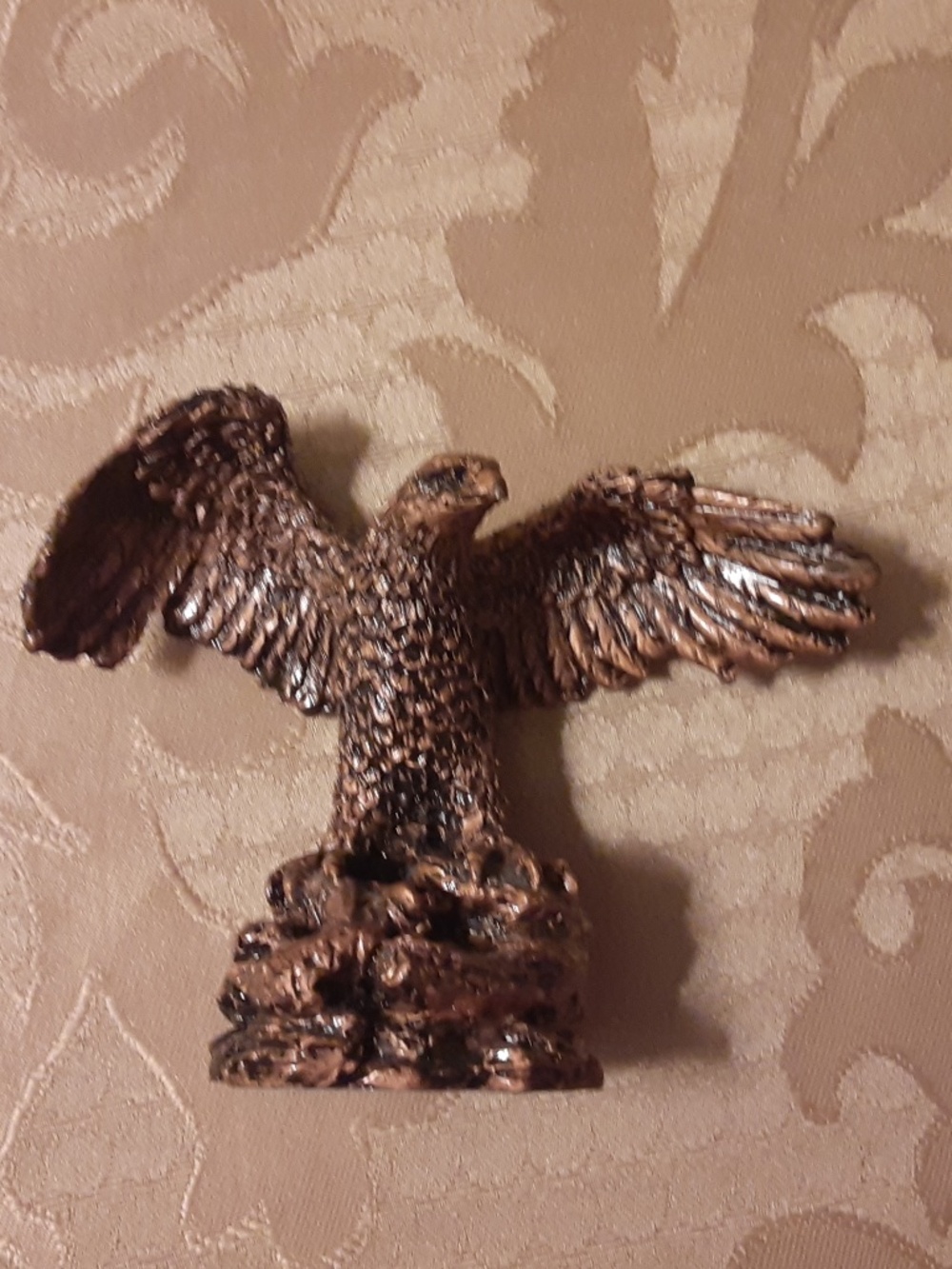 Eagle Decor - Picture 3 of 4